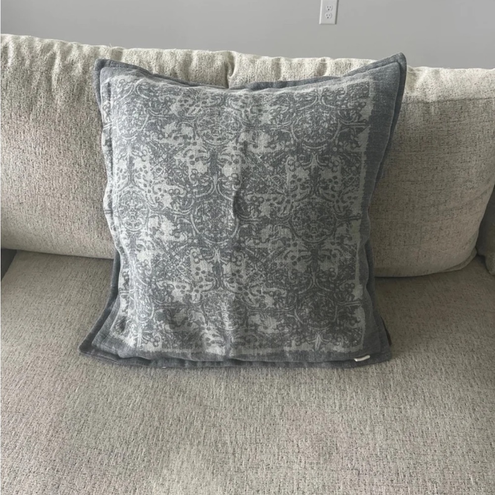 Arhaus Pillow Cover NWOT